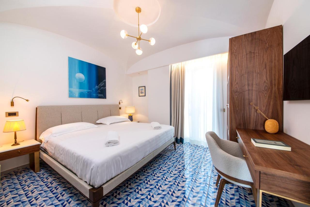 Orablu Executive Villas Forio  Luaran gambar